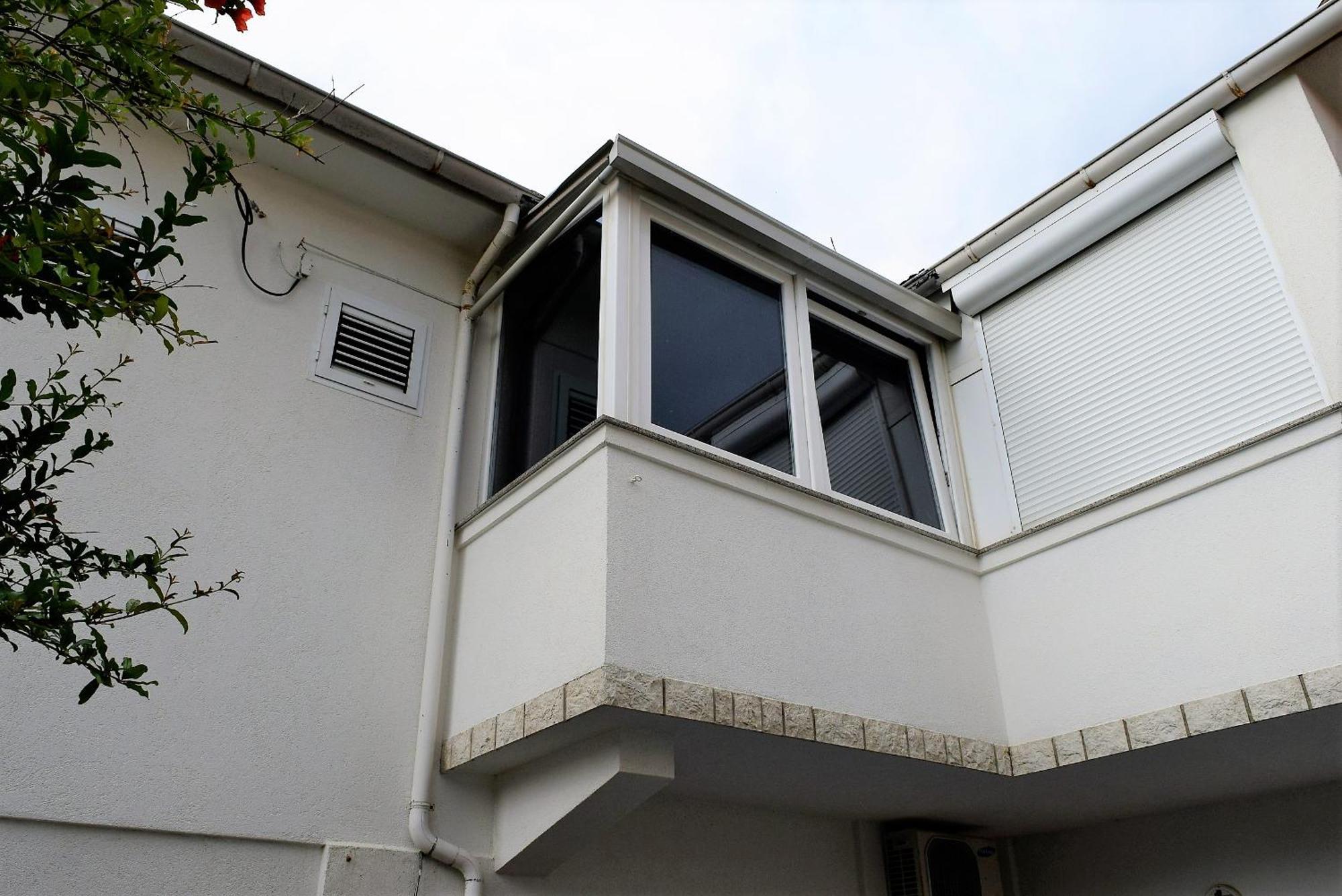 Sunnyy Beacch Apartments Banjol الغرفة الصورة