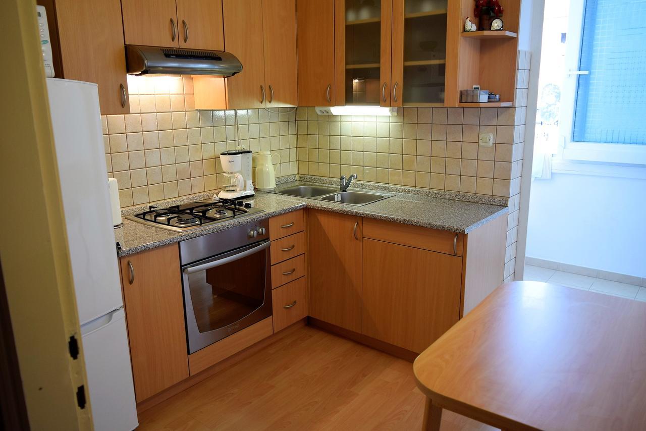 Sunnyy Beacch Apartments Banjol المظهر الخارجي الصورة