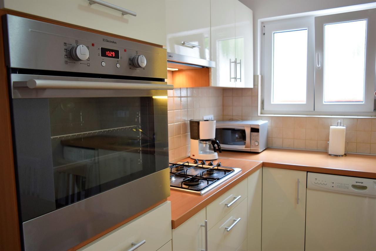 Sunnyy Beacch Apartments Banjol المظهر الخارجي الصورة