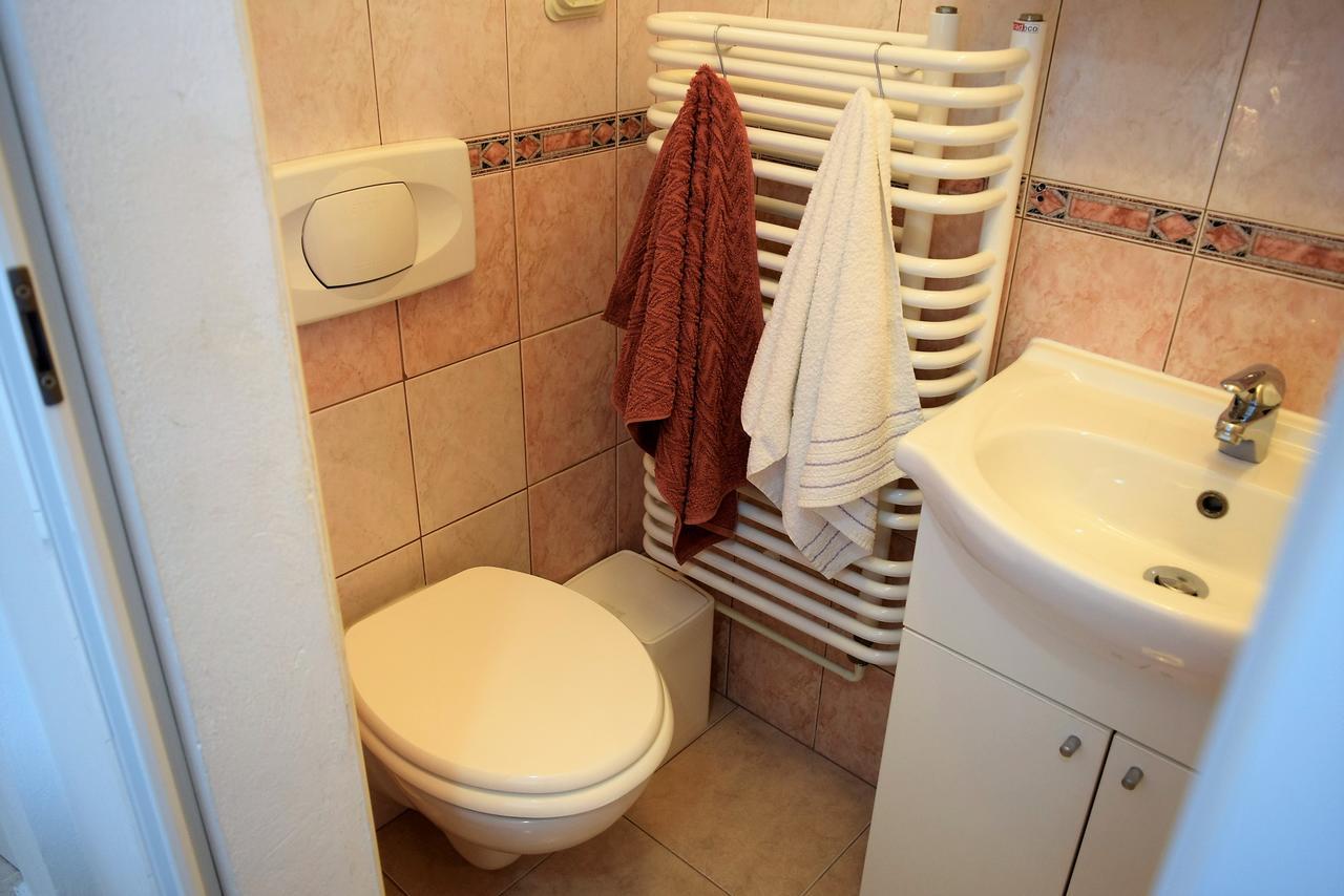 Sunnyy Beacch Apartments Banjol المظهر الخارجي الصورة