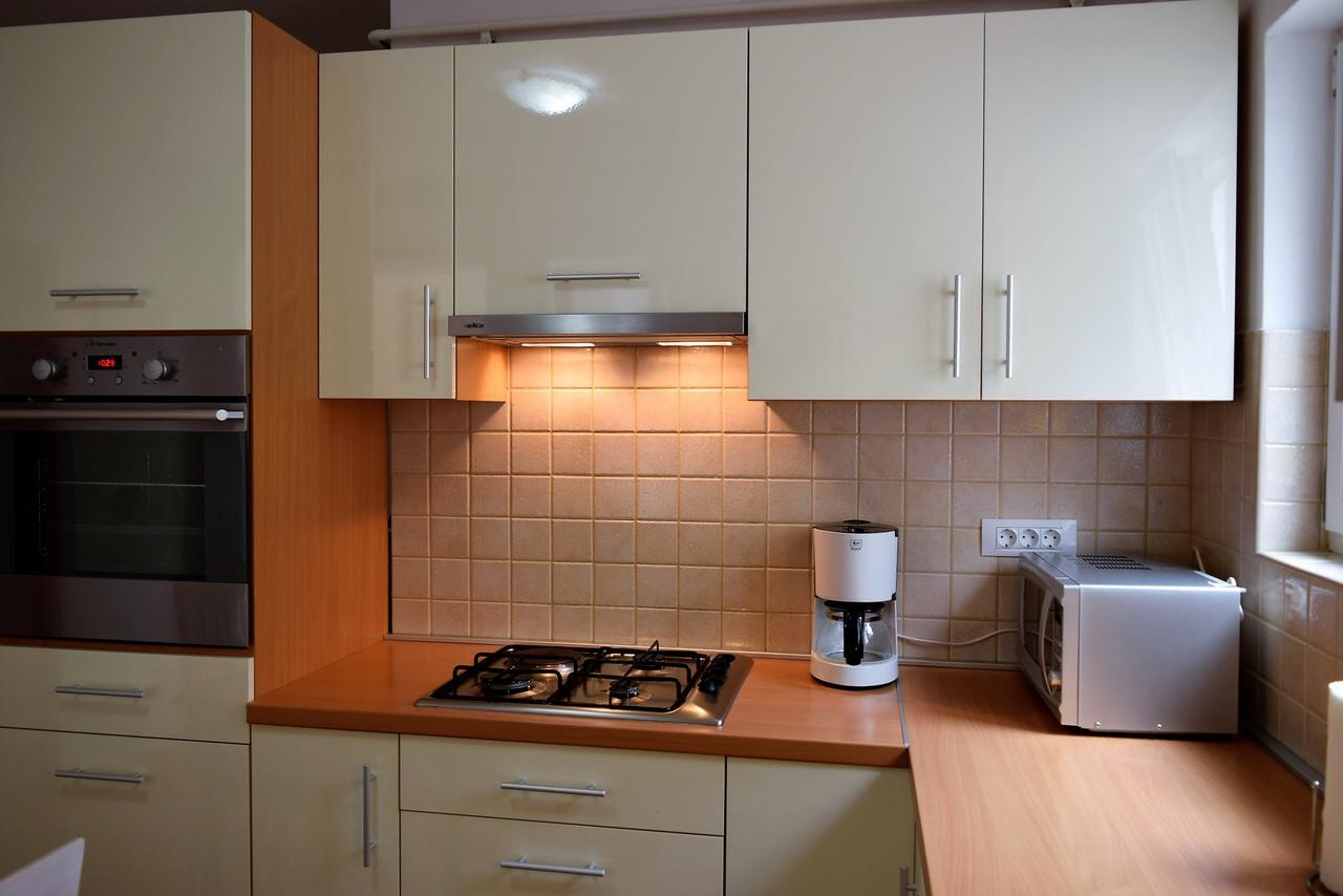 Sunnyy Beacch Apartments Banjol المظهر الخارجي الصورة