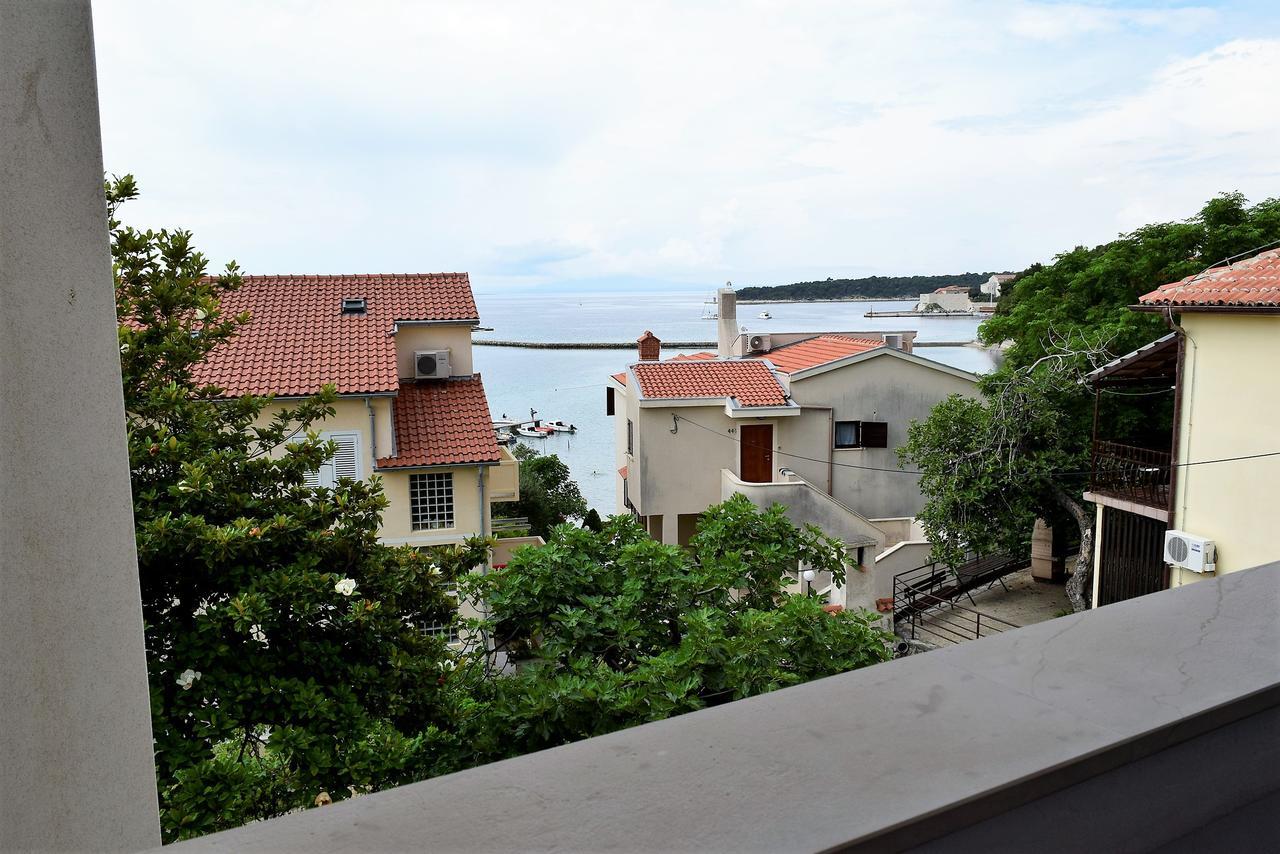 Sunnyy Beacch Apartments Banjol المظهر الخارجي الصورة