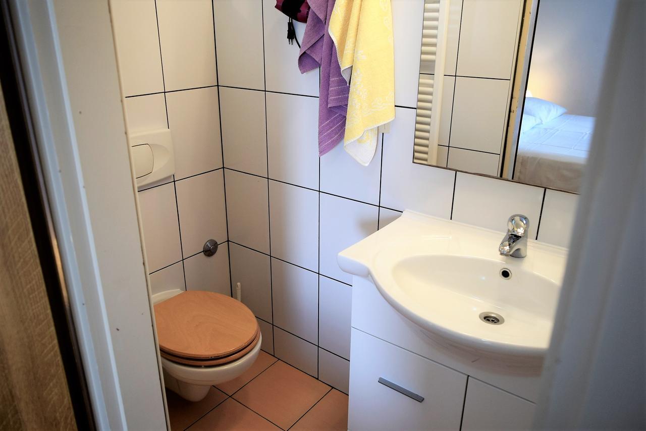 Sunnyy Beacch Apartments Banjol المظهر الخارجي الصورة